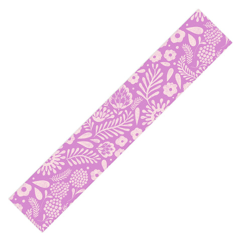 Pimlada Phuapradit Floral 52402 Table Runner