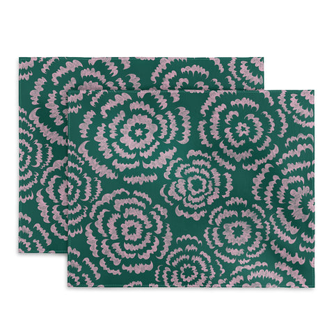 Pimlada Phuapradit Scalloped Flowers Placemat