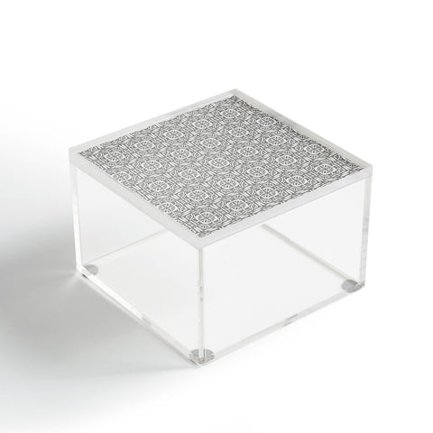 Pimlada Phuapradit Square lace Ivory grey Acrylic Box