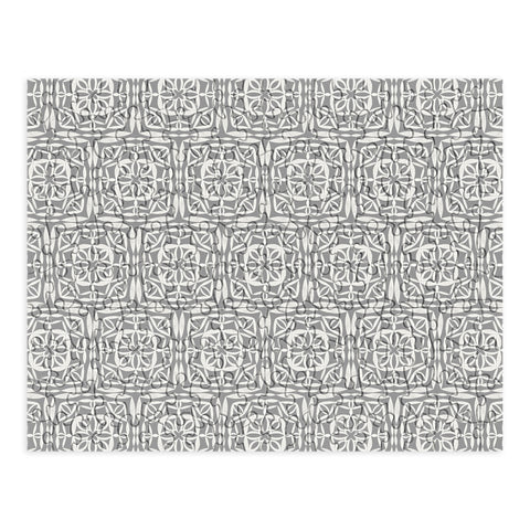 Pimlada Phuapradit Square lace Ivory grey Puzzle