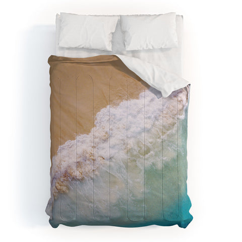 Pita Studios Dream Beach wave Comforter