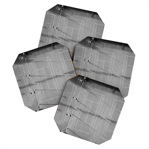 raisazwart Grey tennis court at sunrise Coaster Set
