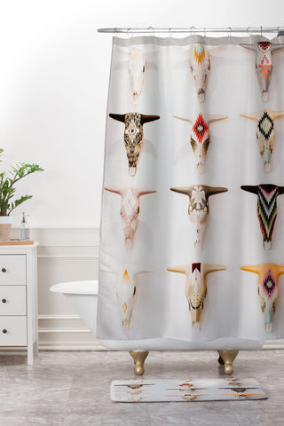 Romana Lilic  / LA76 Photography Bull Skulls Mexican Folk Art Shower Curtain And Mat
