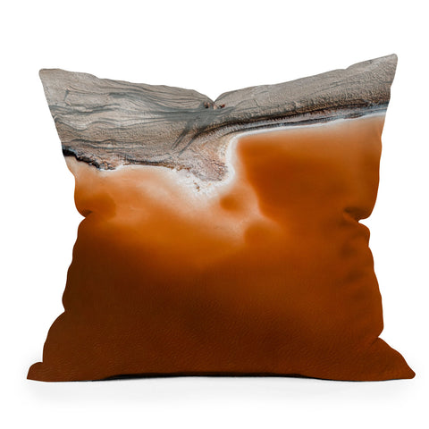 Romana Lilic  / LA76 Photography Red Pond in the Baja Desert vol 1 Outdoor Throw Pillow