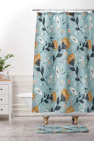 RosebudStudio Summer days Shower Curtain And Mat