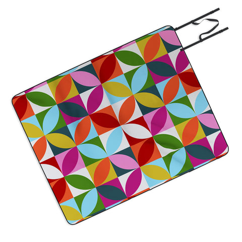Showmemars Colorful Retro Pattern Picnic Blanket