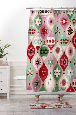Showmemars Festive Baubles Pattern Shower Curtain And Mat