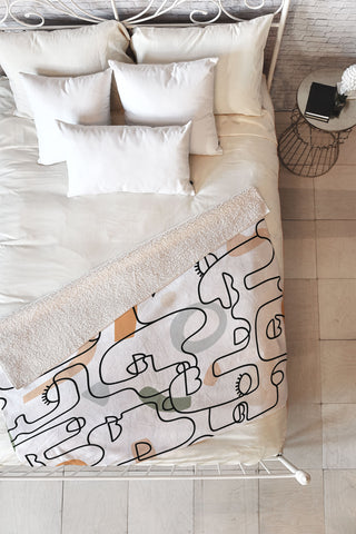 Sundry Society Single Line Faces Fleece Throw Blanket