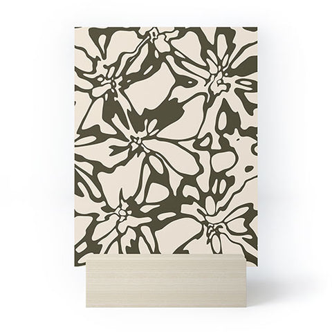 ThirtyOne Illustrations floral no9 Mini Art Print