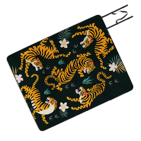 ThirtyOne Illustrations Tiger All Around Picnic Blanket