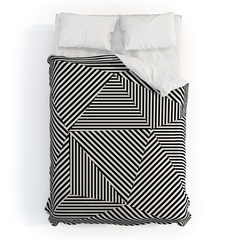 Three Of The Possessed Dazzle Apartment Duvet Cover