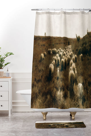 Vintage Wall Art The Return of the Flock Laren Shower Curtain And Mat