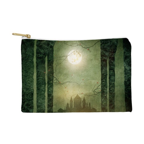 Viviana Gonzalez The moon is singing Pouch