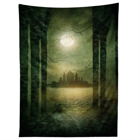 Viviana Gonzalez The moon is singing Tapestry