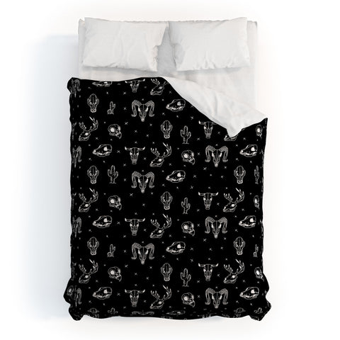 Wesley Bird Treasures Duvet Cover