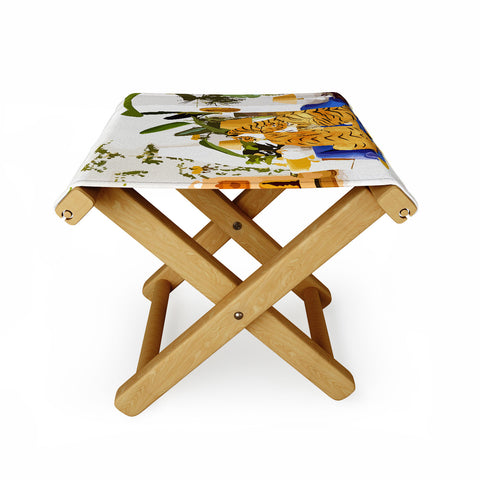 83 Oranges Tiger Reserve Folding Stool