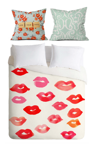 LE BAISER Bed Set