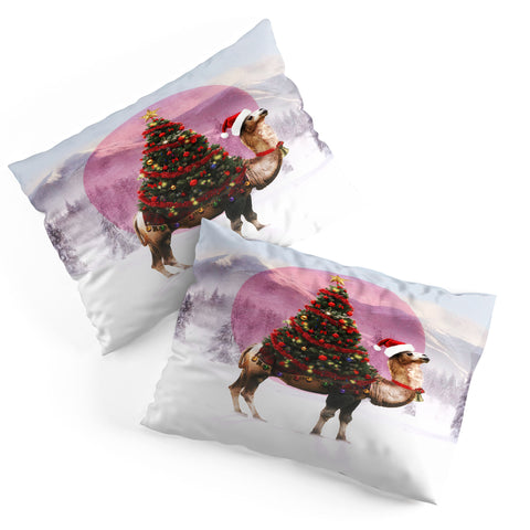 Ali Gulec Santa Camel Pillow Shams