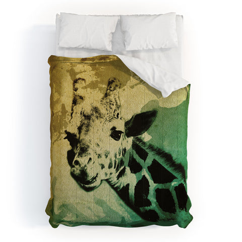 Allyson Johnson African Giraffe Comforter