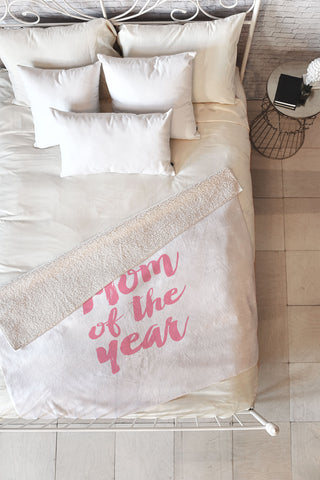 Allyson Johnson Mom of the year Fleece Throw Blanket