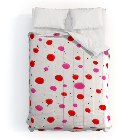 Allyson Johnson Strawberry Bubble Gum Comforter