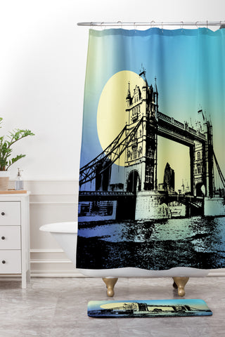 Amy Smith London Bridge Shower Curtain And Mat