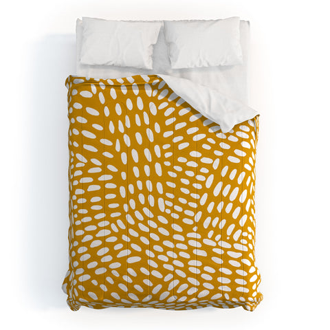 Angela Minca Dot lines ochre Comforter