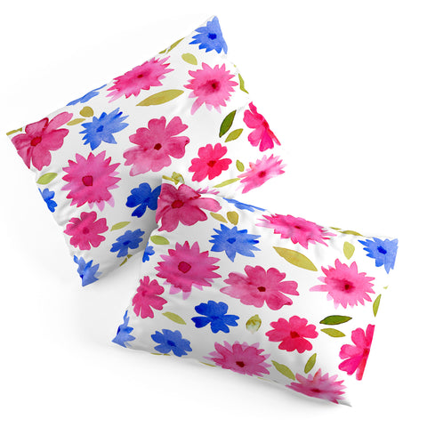 Angela Minca Loose floral pattern pink Pillow Shams