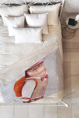 Animal Crew Travel Owl Fleece Throw Blanket