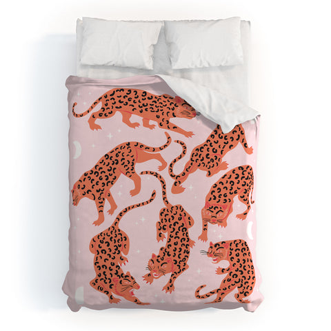Anneamanda leopards in pink moonlight Duvet Cover