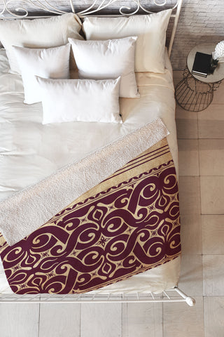 Arcturus Beru Fleece Throw Blanket