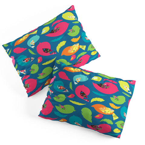 Arcturus Cheerful Pillow Shams