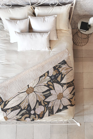 Avenie Abstract Floral Neutral Fleece Throw Blanket