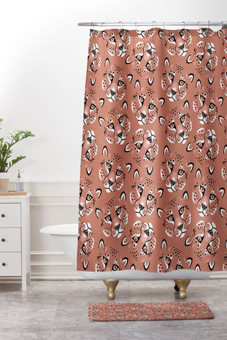 Avenie Cheetah Winter Collection V Shower Curtain And Mat