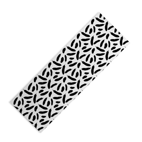Avenie Feathers Black and White Yoga Mat