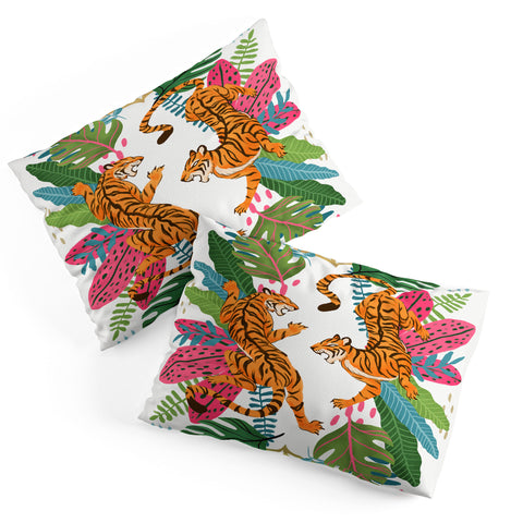 Avenie Jungle Cats II Pillow Shams