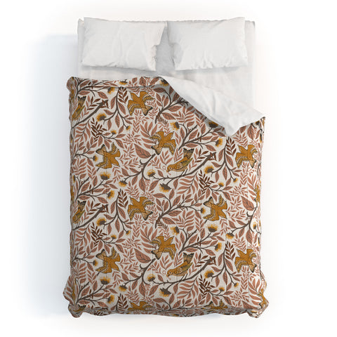 Avenie Secret Garden Petals VIII Comforter
