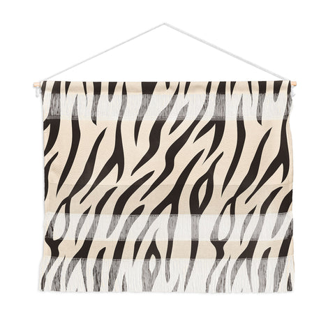Avenie White Tiger Stripes Wall Hanging Landscape
