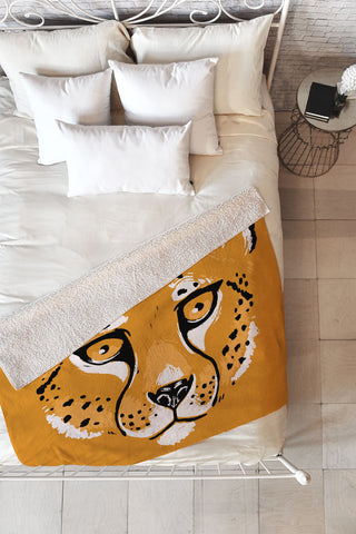Avenie Wild Cheetah Collection VII Fleece Throw Blanket