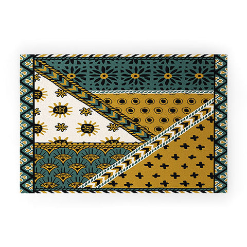 Becky Bailey Carol in Green and Gold Welcome Mat