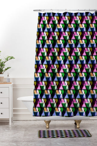 Bel Lefosse Design Fuzzy Triangles Shower Curtain And Mat