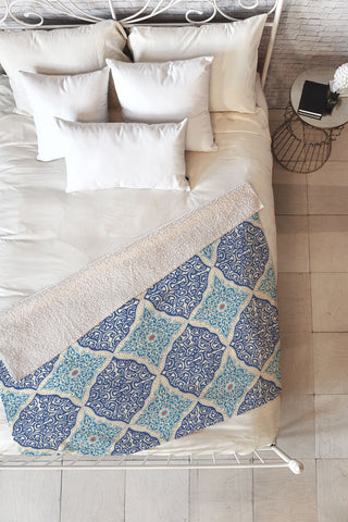 Belle13 Curly Rhombus Fleece Throw Blanket