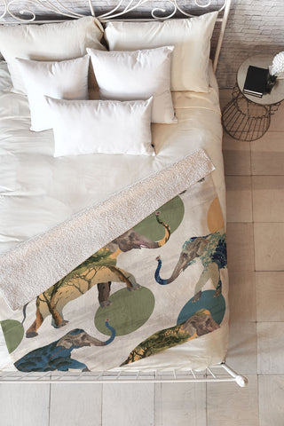 Belle13 Elephant Polka Fleece Throw Blanket