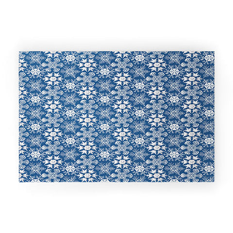 Belle13 Lots of Snowflakes on Blue Pattern Welcome Mat