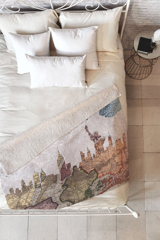 Belle13 New York Skyline Fleece Throw Blanket