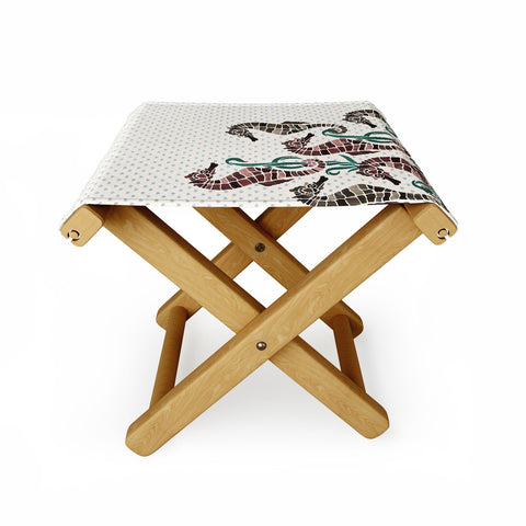 Belle13 Seahorse Love Folding Stool