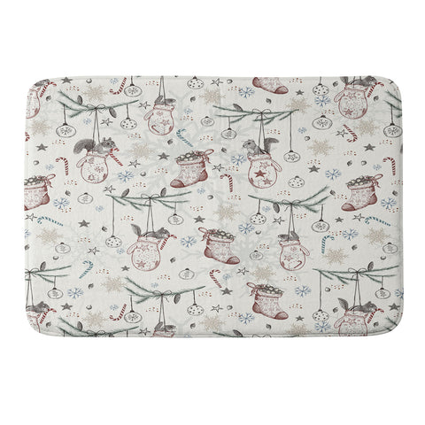 Belle13 Squirrel Heavenly Christmas Memory Foam Bath Mat