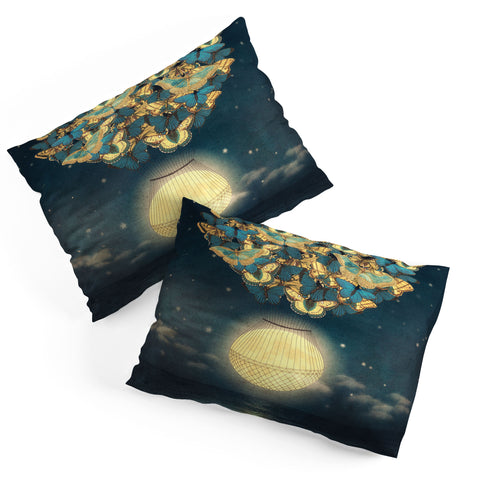 Belle13 The Rising Moon Pillow Shams