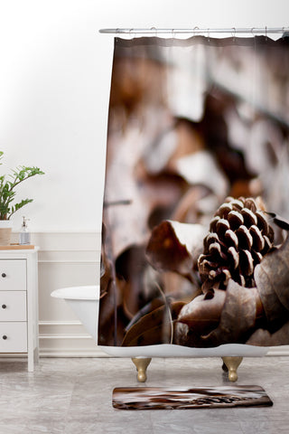 Bird Wanna Whistle Fall 1 Shower Curtain And Mat