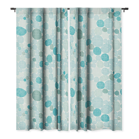 Camilla Foss Eggs I Blackout Non Repeat